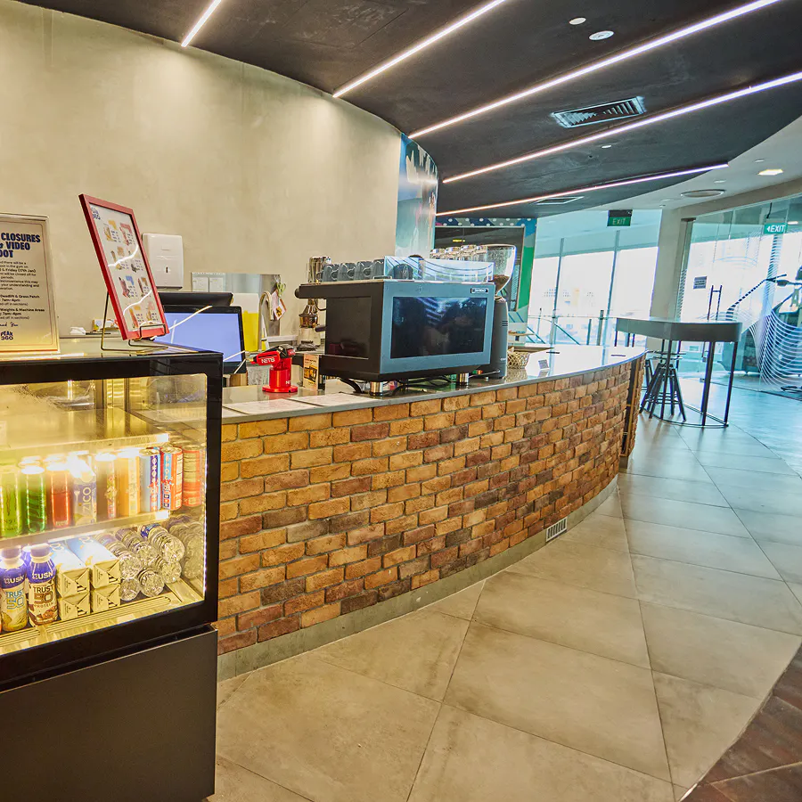 Peak Café