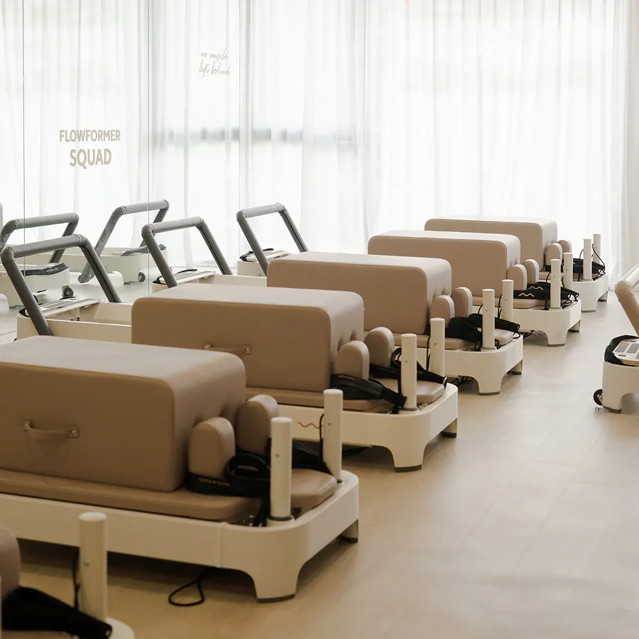The Flow Studio, Thomson